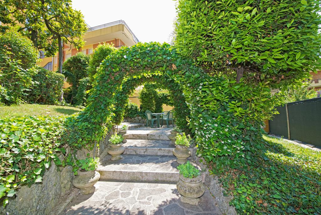 كاتوليكا Hotel Torretta المظهر الخارجي الصورة
