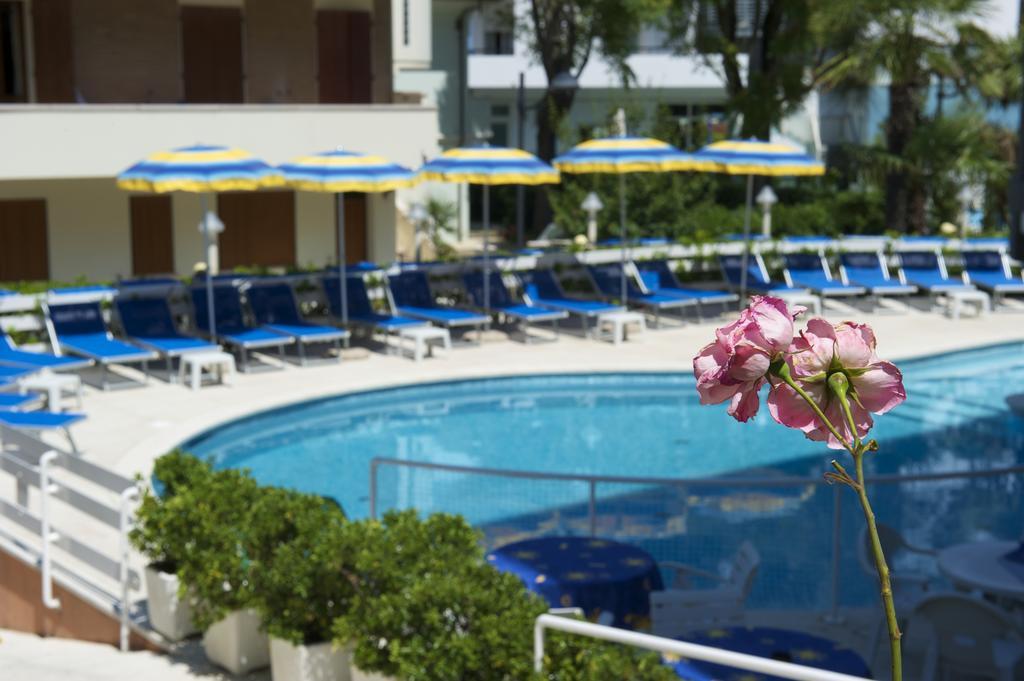 كاتوليكا Hotel Torretta المظهر الخارجي الصورة